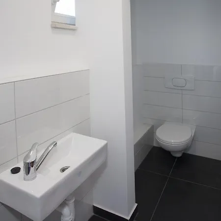 Zavode 11786a アパート ロクヴァ・ロゴズニツァ